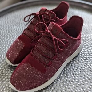 EUC men's Adidas 9.5 sneakers